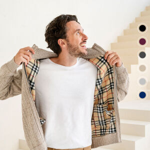 Het Cappuccino Humberto Vest is een stijlvol vest, welke gevoerd is met een warme fleece stof. 