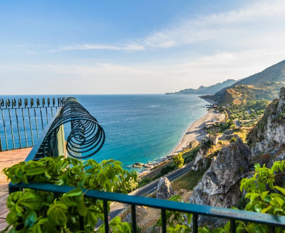 Modern en luxe 4*-hotel op Sicilië incl. vlucht en ontbijt